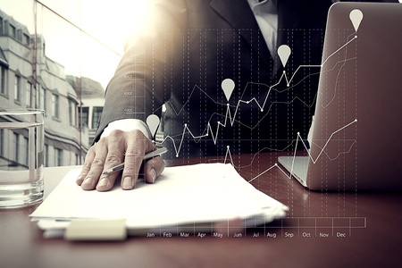 Vyberáme pôžičku z pestrého finančného trhu